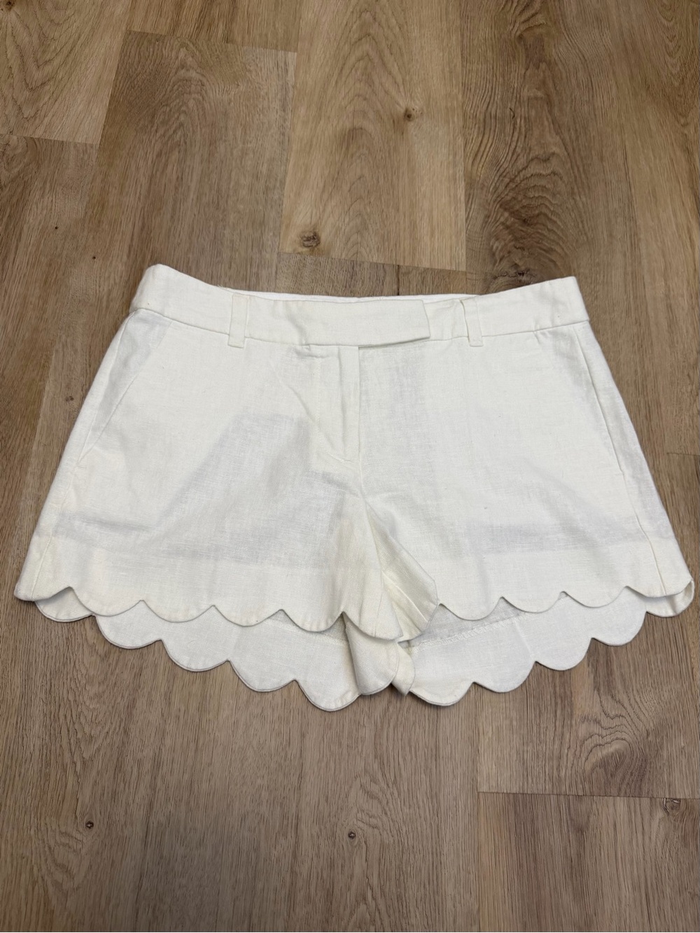 J. Crew White Scallop Hem Linen Shorts